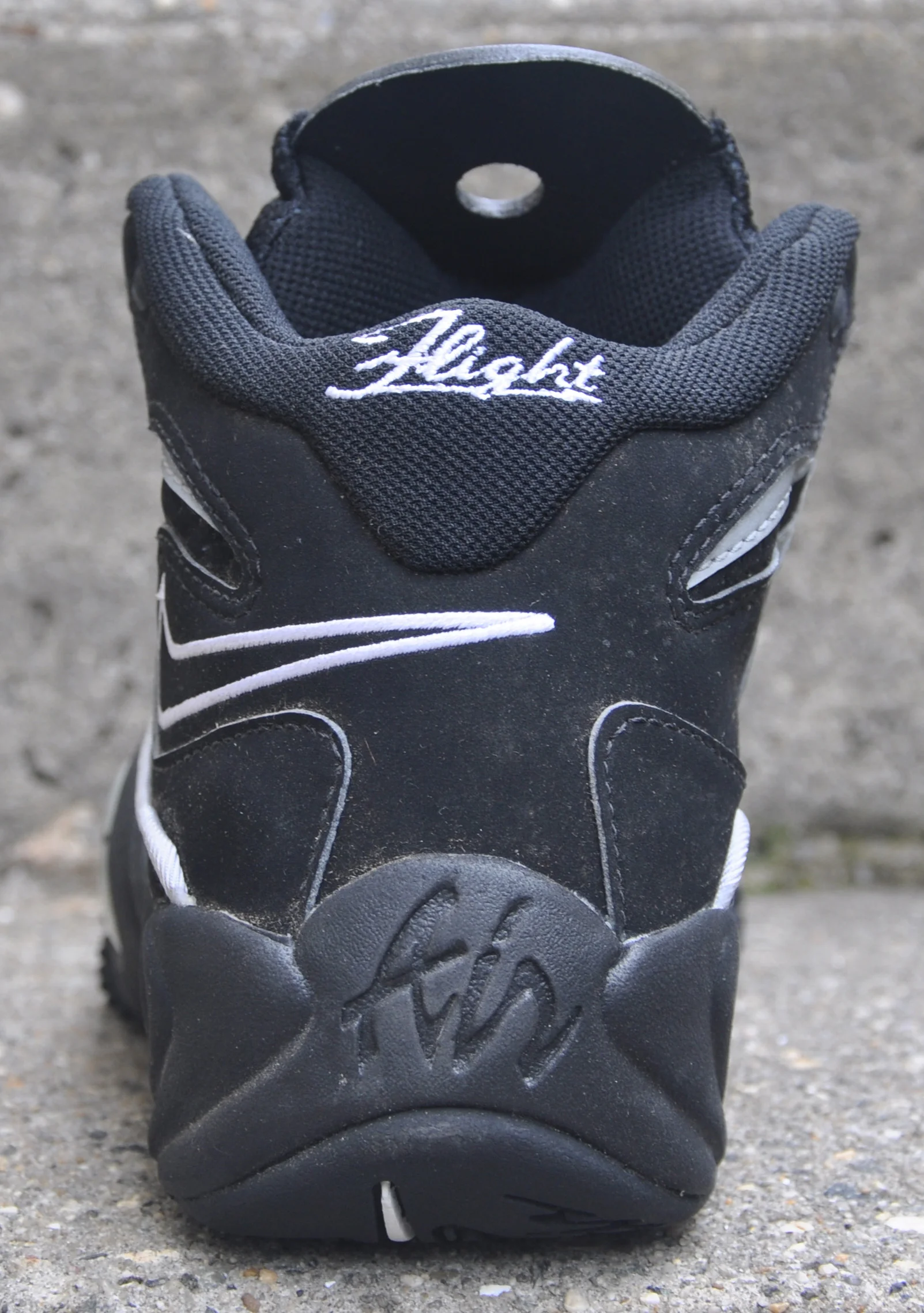 Nike Air Flight Turbulence Black / Silver (Size 8) DS — RootsBK